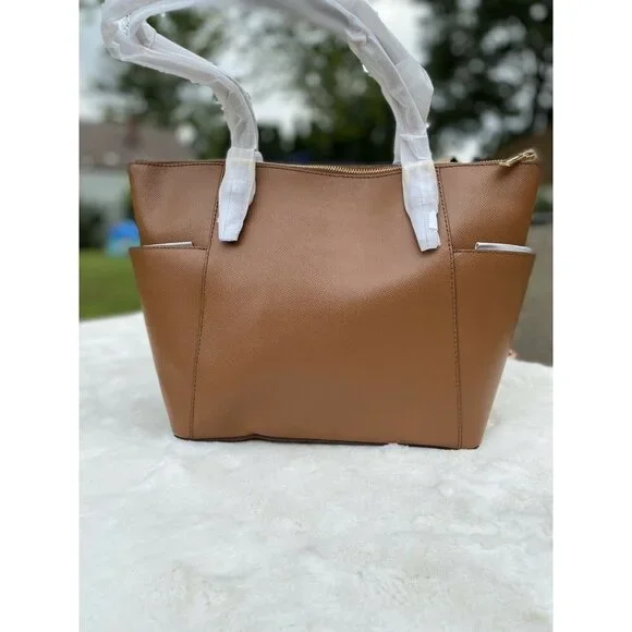 NWT MICHAEL Michael Kors Jet Set East West Top Zip - Picture 2 of 6